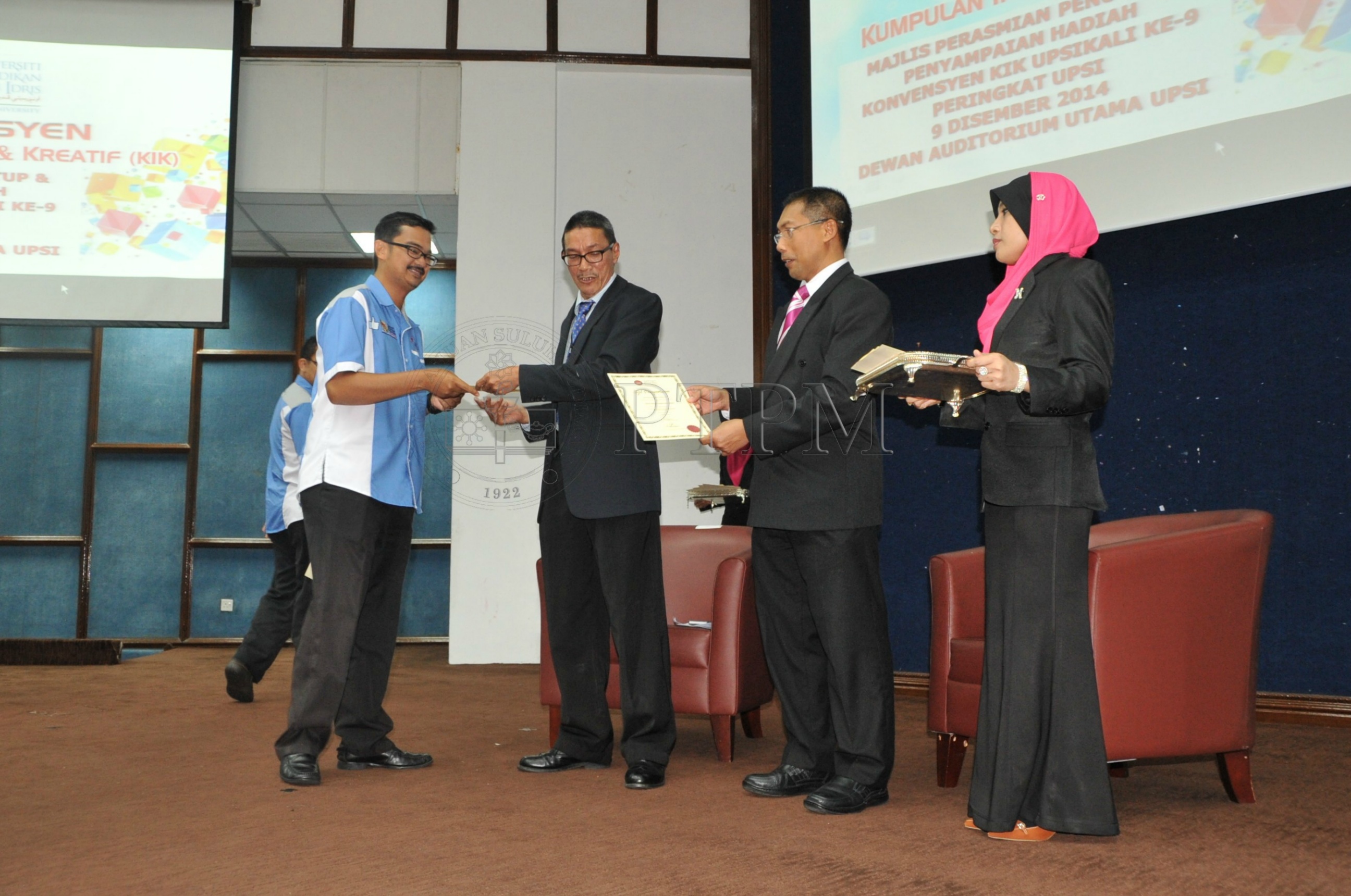 PRO 14 126 KIKPRO 2590